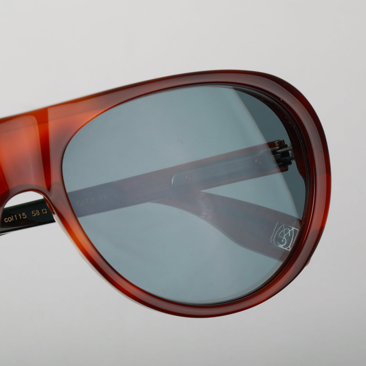 Steve McQueen 1967 Sun — Light Tortoise — official view 14