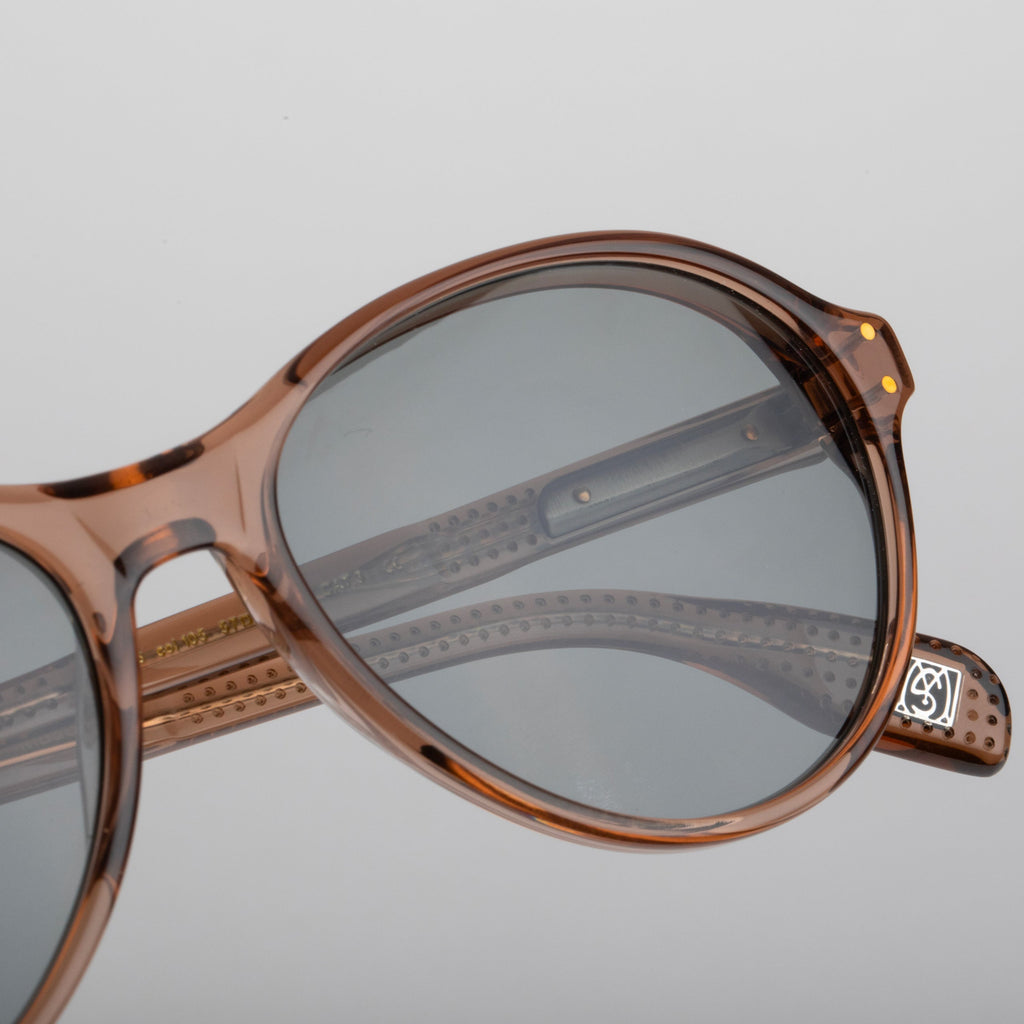 Steve McQueen 1968 Sun — Crystal Caramel — official view 10
