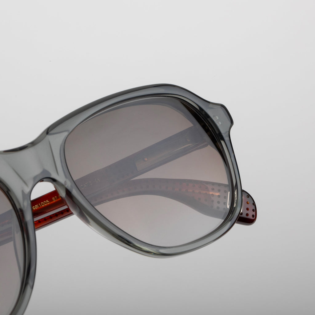 Steve McQueen 1969 Sun — Crystal Grey & Tortoise Temples — official view 10
