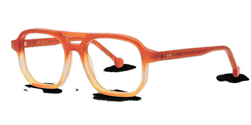 Gustave 903 — Orange Gradient, three-quarter view