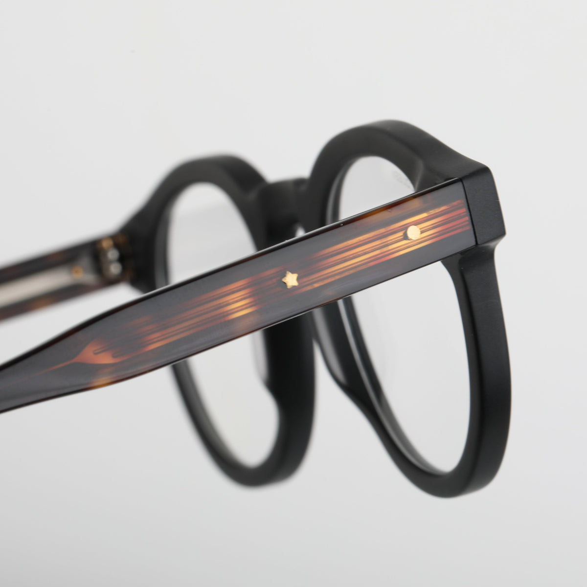 Steve McQueen Bud — Matte Black & Tortoise Temples — official view 27