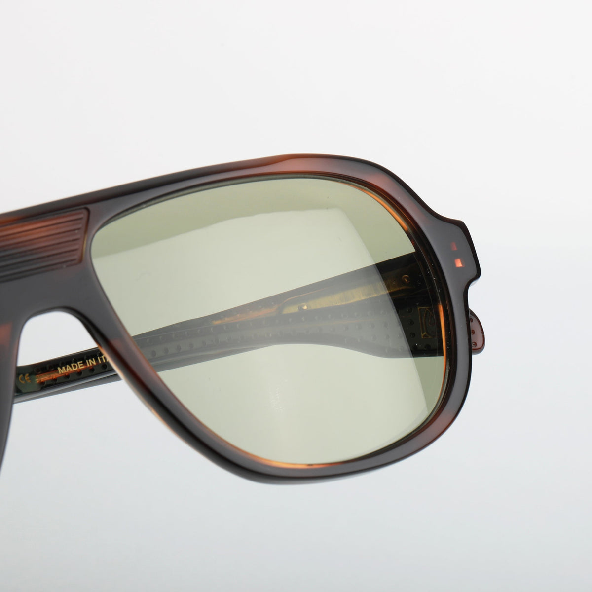 Steve McQueen Grand Racing Sun — Cola — official view 2