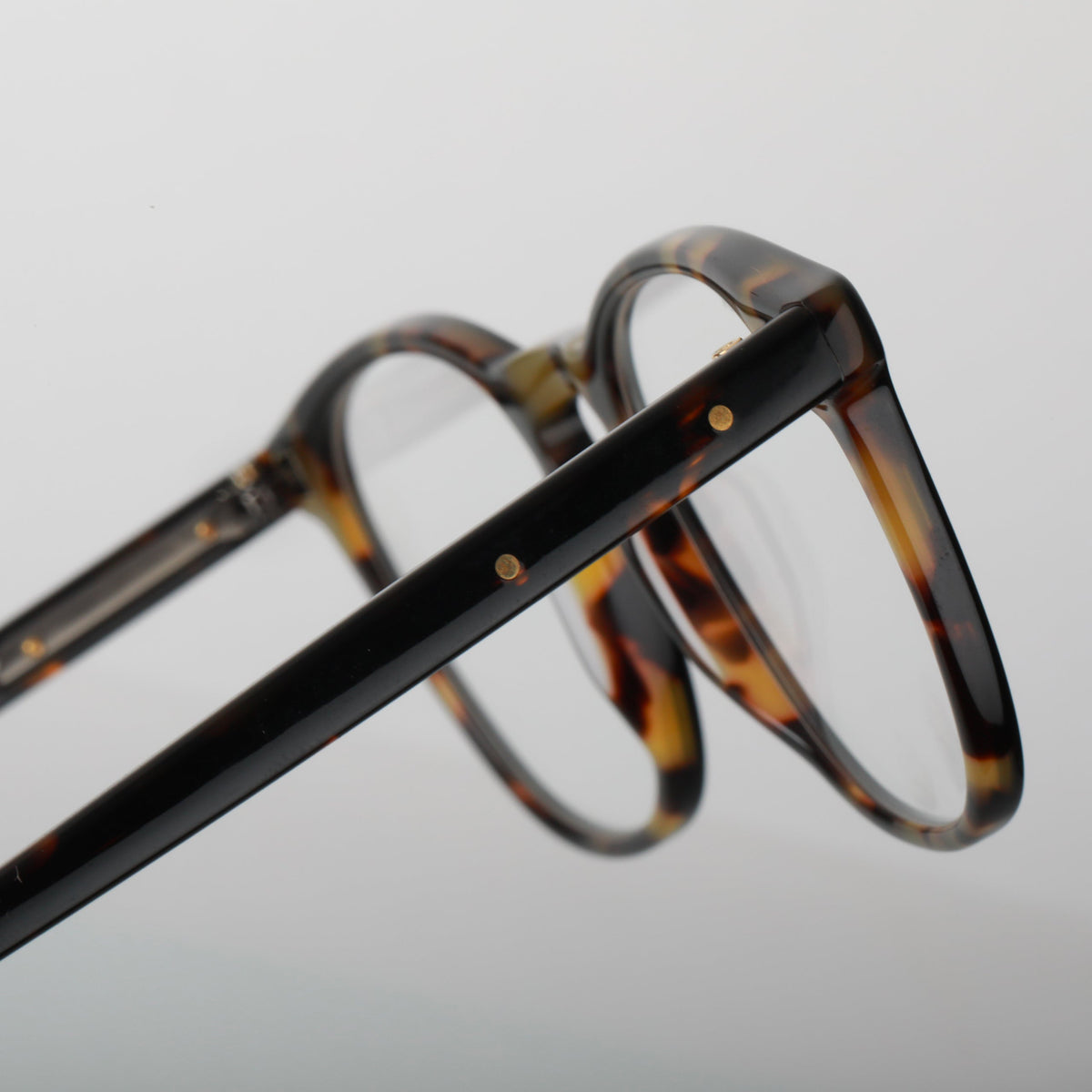 Steve McQueen Life — Black & Tortoise — official view 27