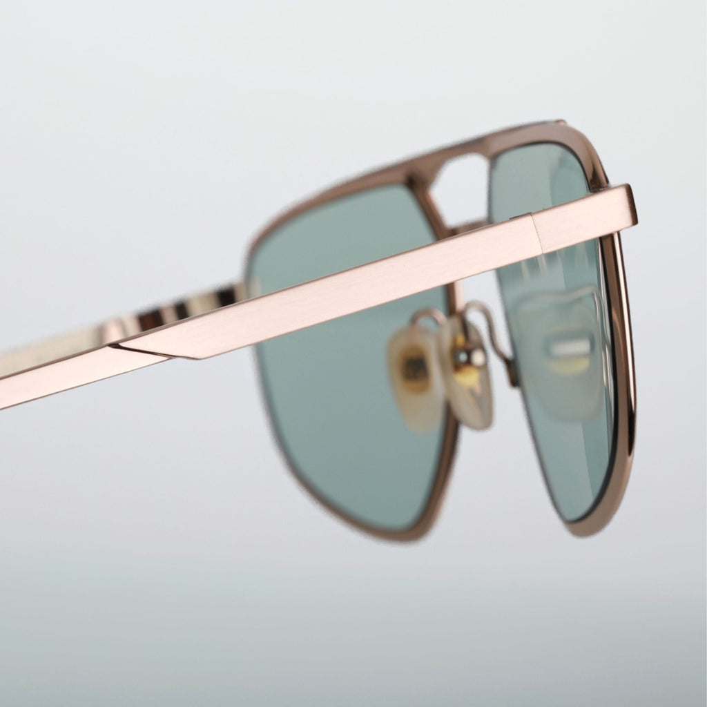 Steve McQueen Magnetic — Rose Gold — official view 3