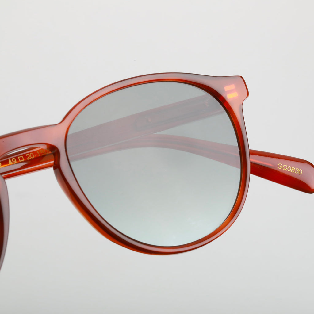 Steve McQueen Mike Sun — Light Tortoise — official view 2
