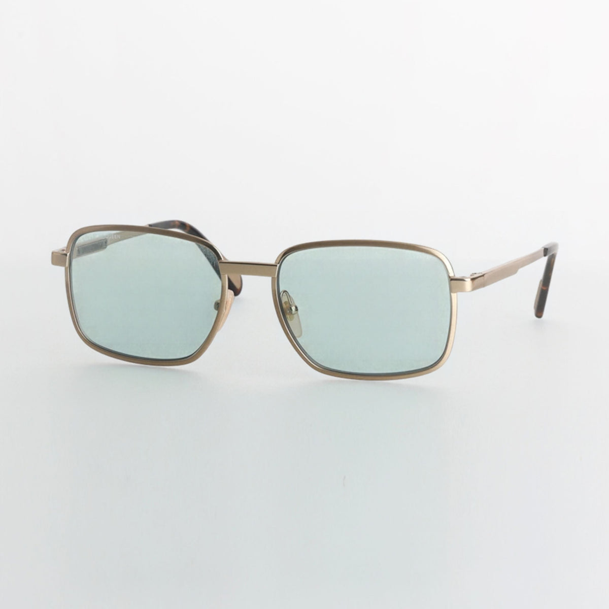 Steve McQueen Nevada — Gold — official view 4