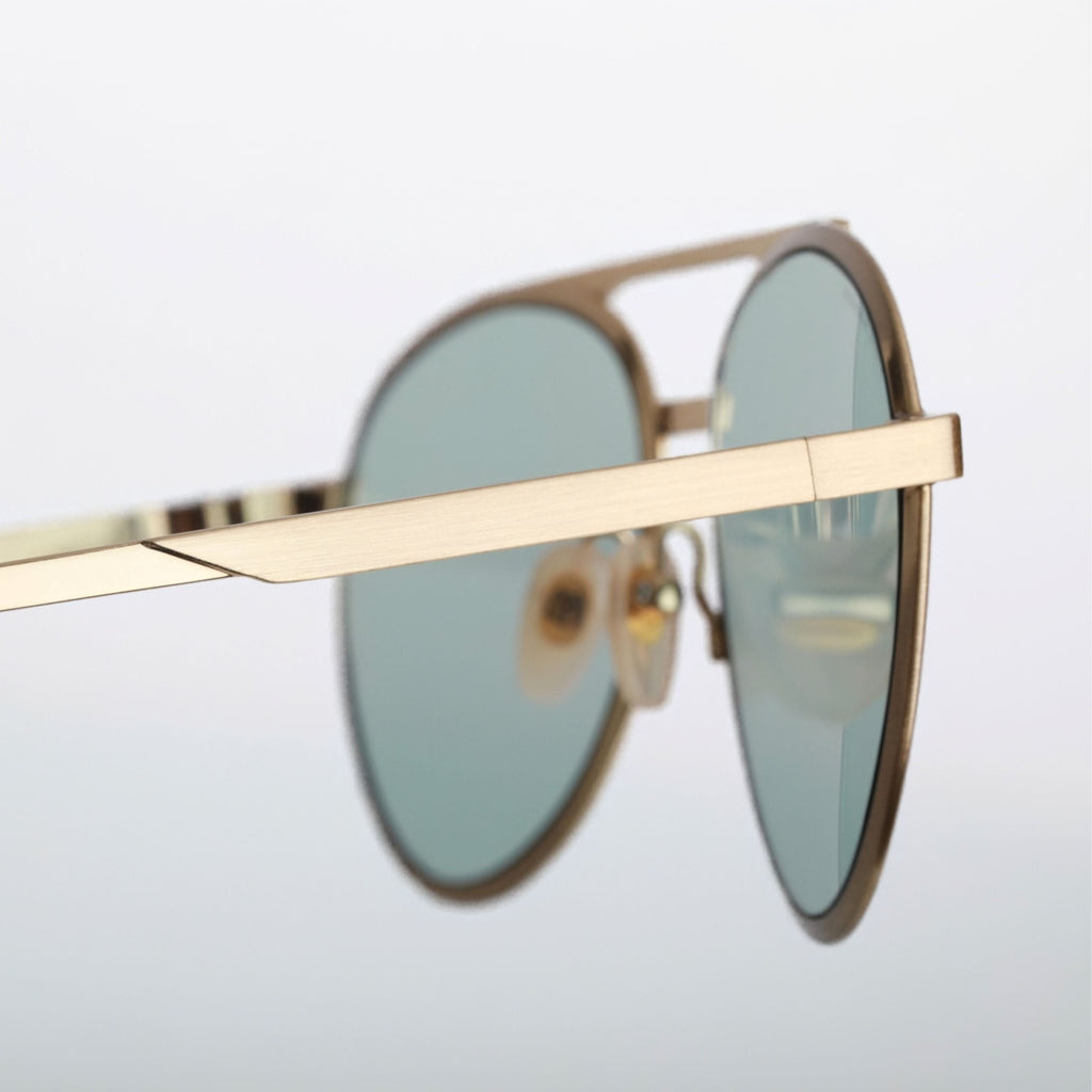 Steve McQueen Piper — Gold — official view 3