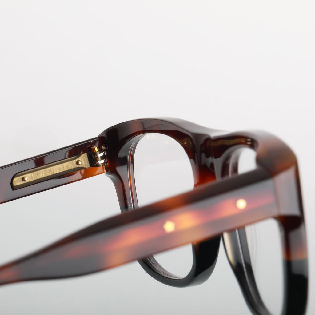 Steve McQueen Race — official catalogue — official view 11