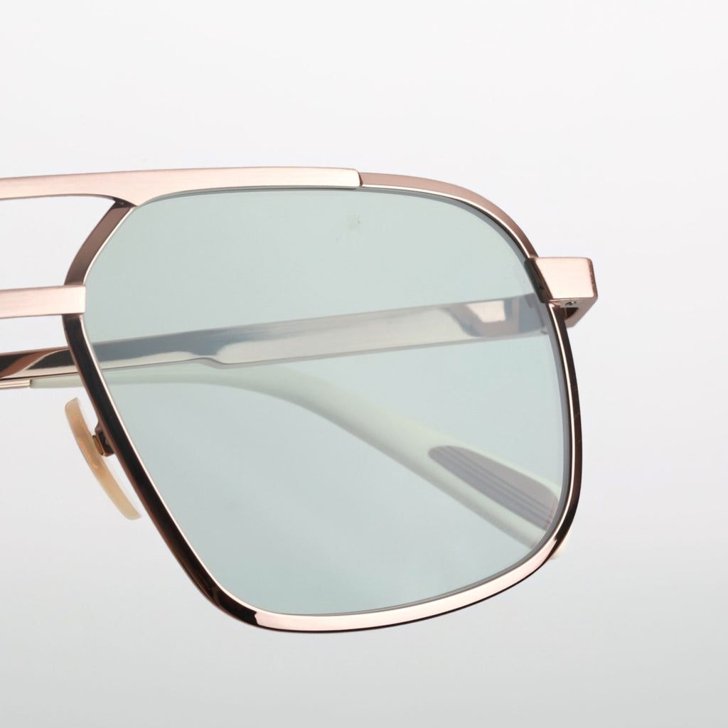 Steve McQueen Roosevelt — Rose Gold — official view 6