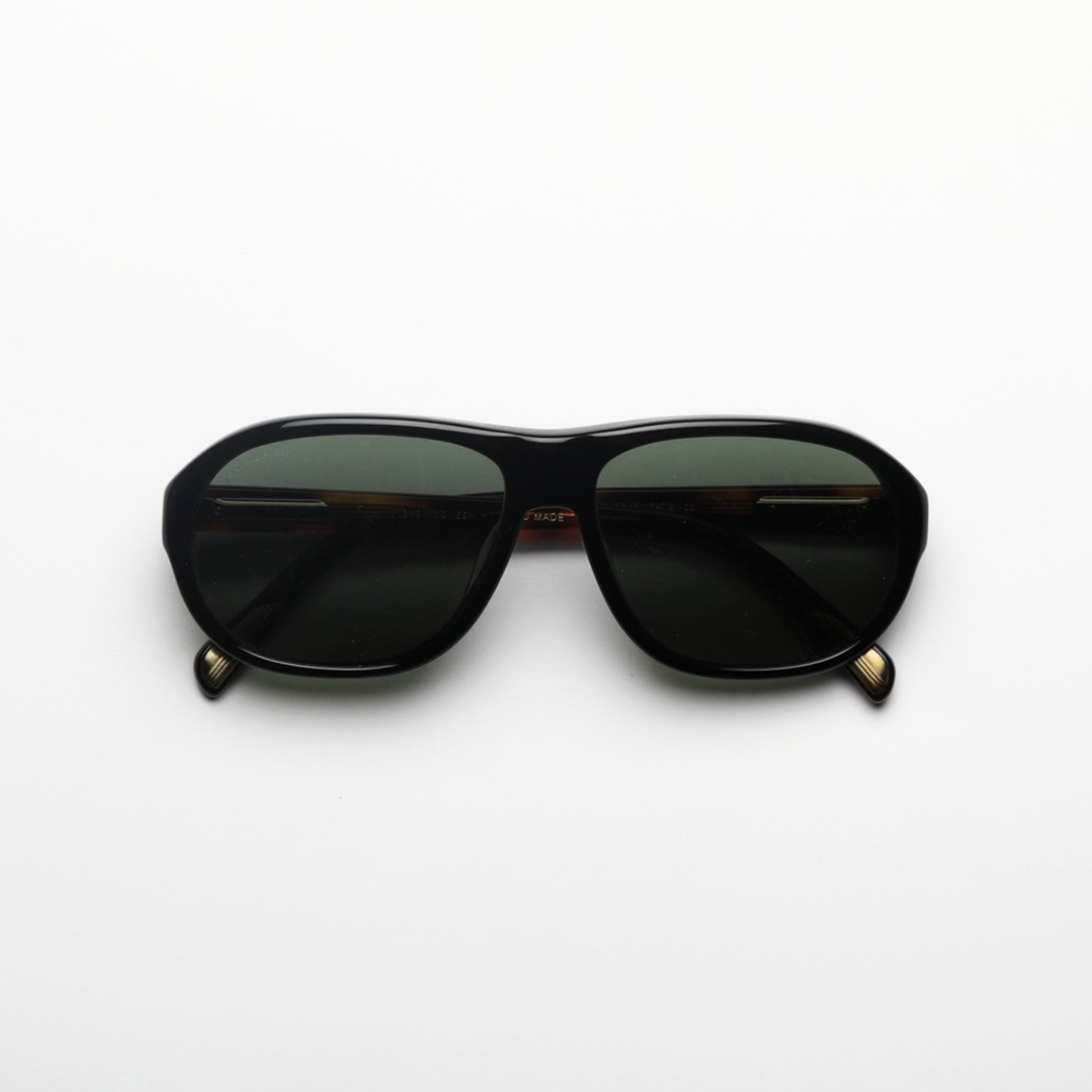 Black &amp; Tortoise Temples