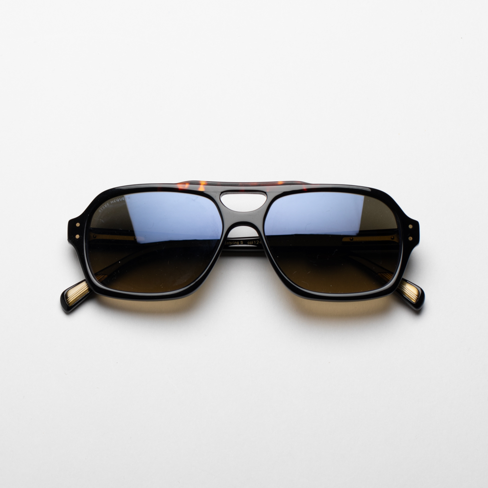 Black &amp; Tortoise Front Bar
