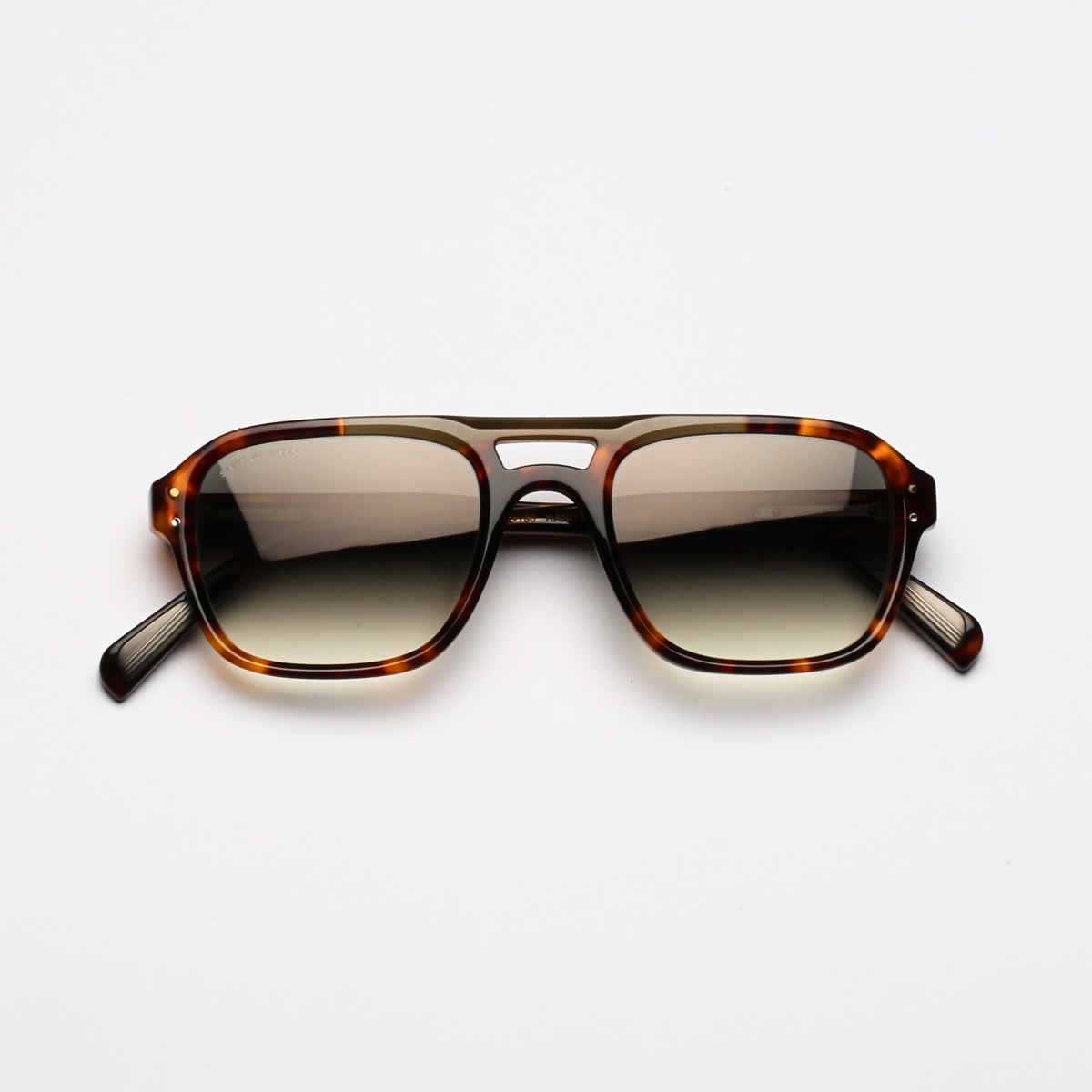 Steve McQueen SEDUCER SUN 120 — Tortoise & Crystal Khaki Front Bar