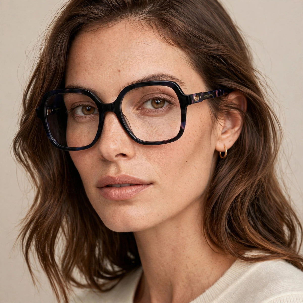 NB0 | NICOLE — worn by female model