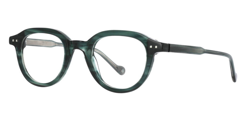 Leon VE69 — Crystal Green, three-quarter view
